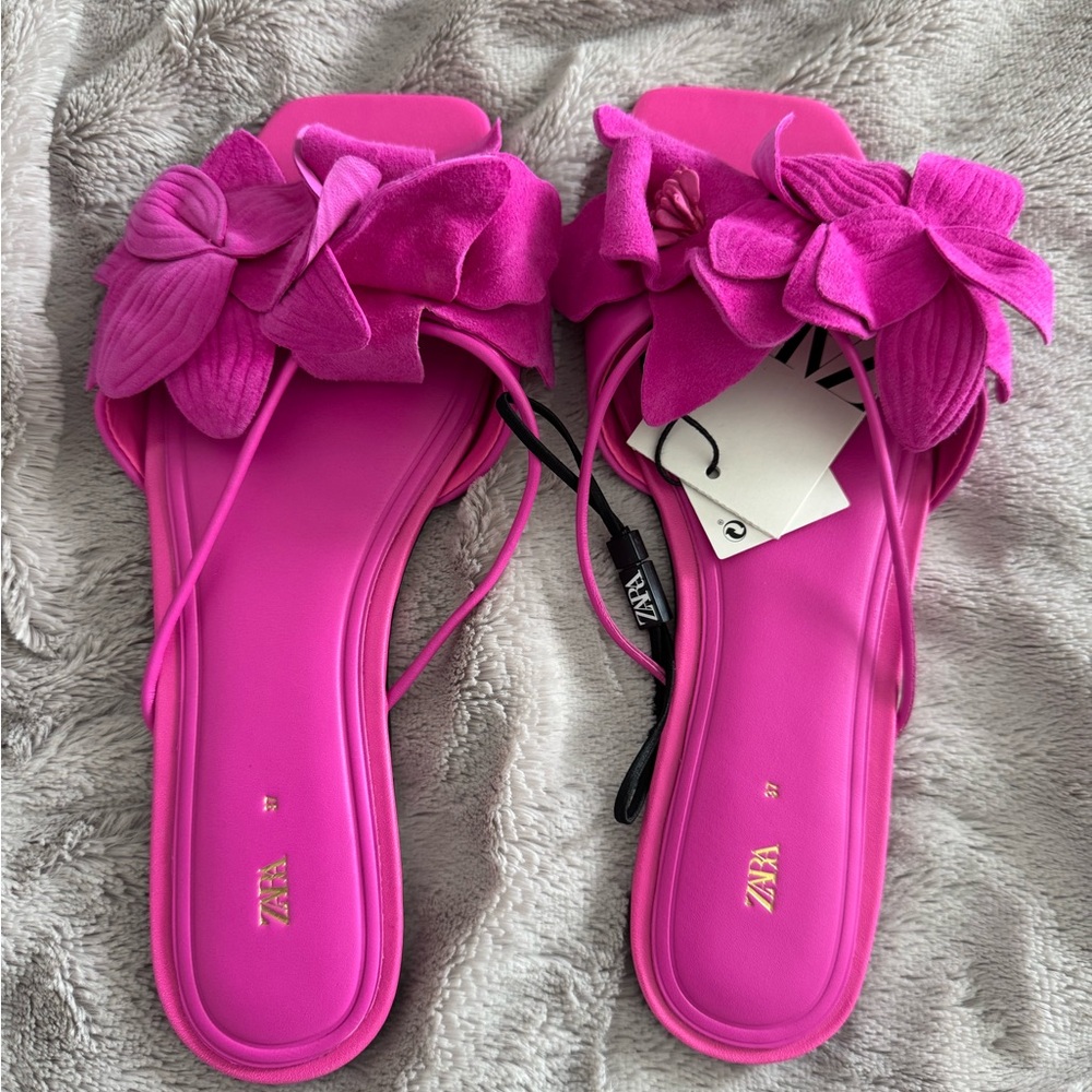 Zara Pink Flat Sandals with Bow Detail